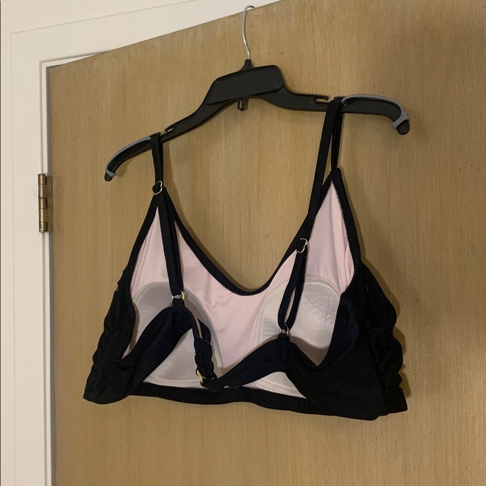 🖤🖤SUPER SOFT SWIM TOP🖤🖤 - Picture 3 of 5